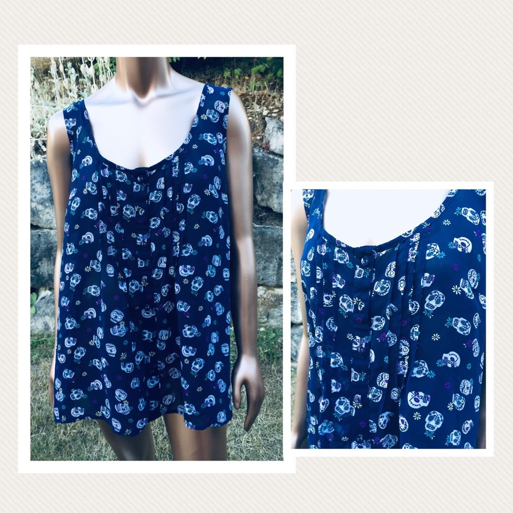 TORRID Layered Pleated Skull Print Sleeveless Top